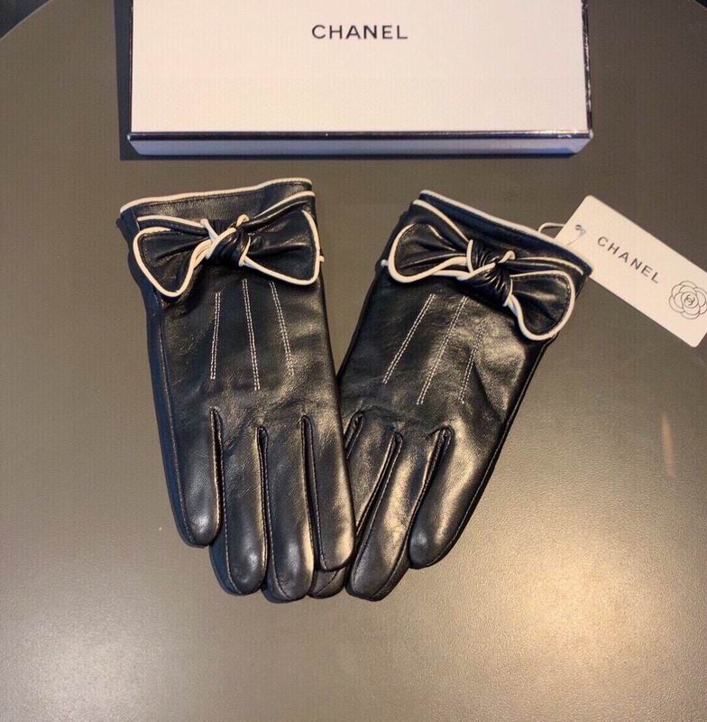 Chanel Gloves M L 092015